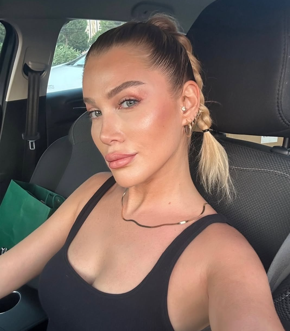 Fakirlerle aynı kokmak istemiyorum diyen Yasemin Arı 30 Bin lira için Milyoner'e katılmış - Resim: 7