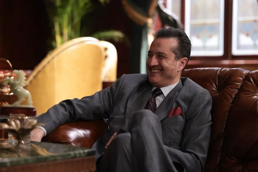 Kral Kaybederse 26. bölüm: Kenan’ı panik ve sarsıcı haber bekliyor - Resim: 6