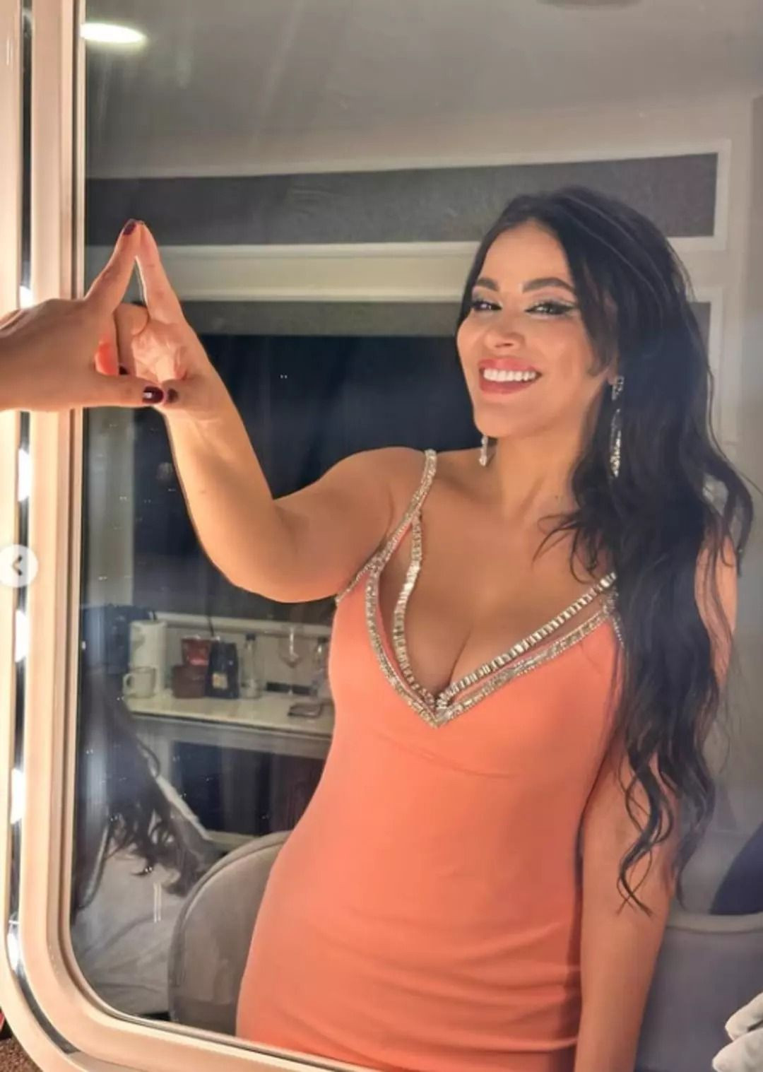 Zara 3 ayda 16 kilo verdi: Cesur tarzı sosyal medyayı salladı - Resim: 2