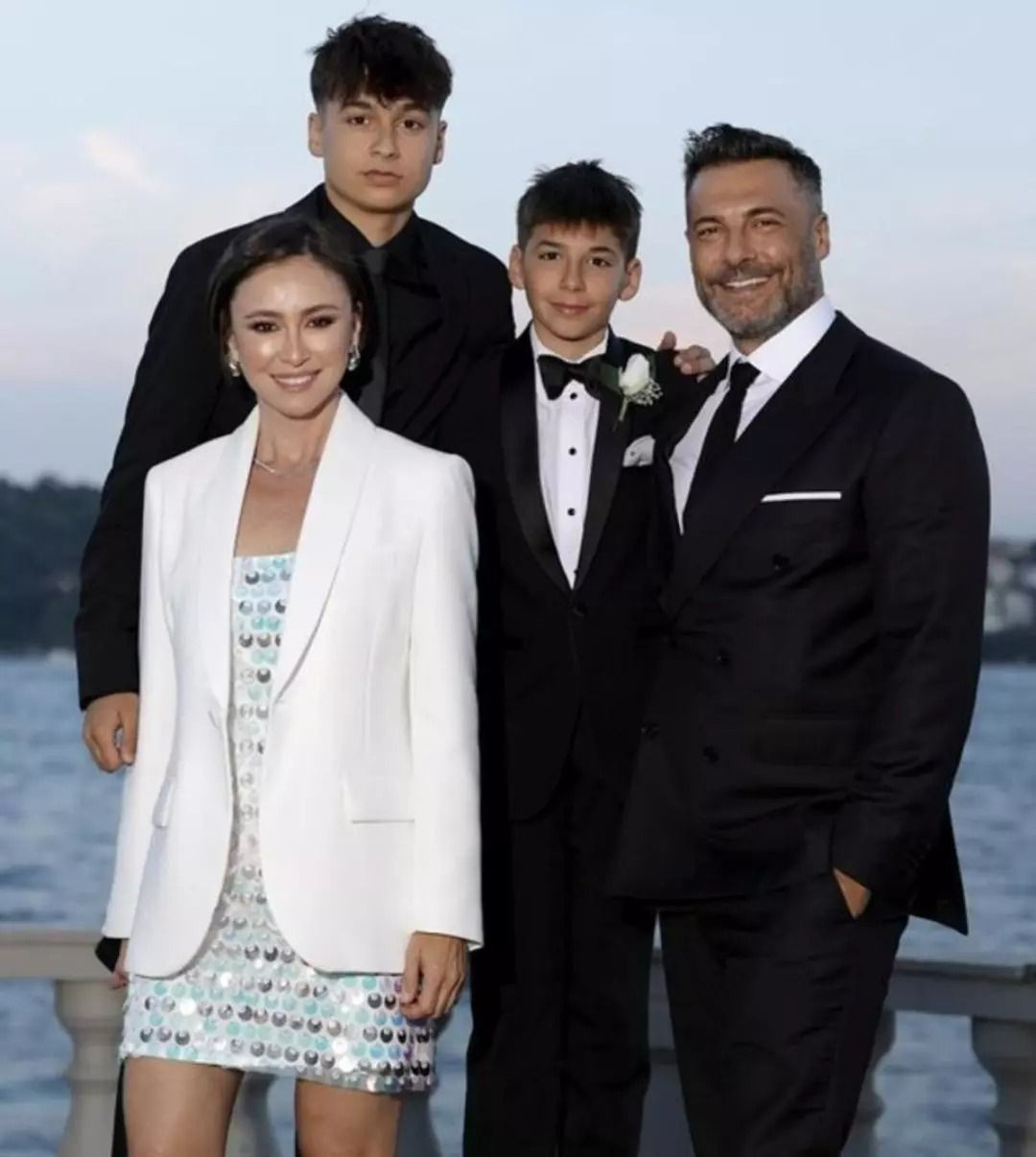 Kızılcık Şerbeti’nin Ömer’i Barış Kılıç’ın 18 yıllık eşini görenler hayran kaldı - Resim: 3