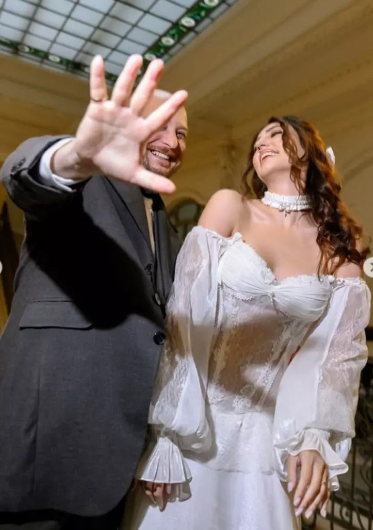 Bir Zamanlar Çukurova’nın sevilen oyuncusu Selin Genç Budapeşte’de evlendi - Resim: 5