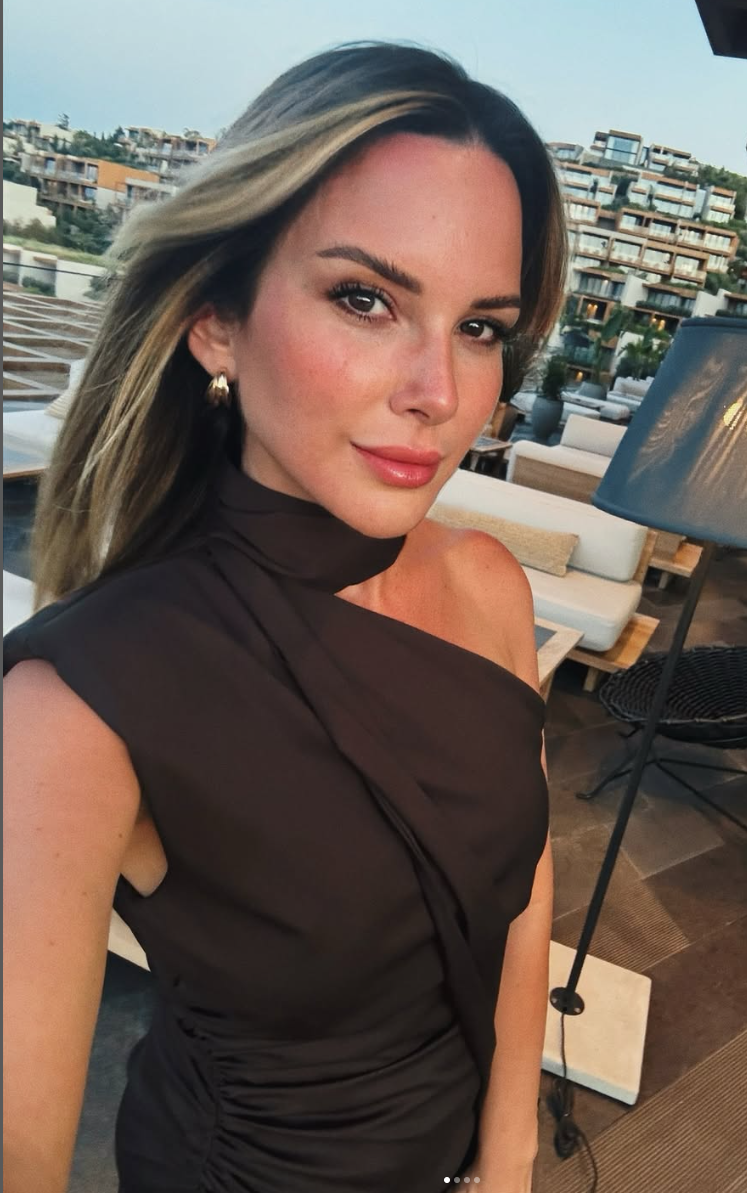 Cenk Tosun'dan boşanma iddialarına sert tepki: Eşi Ece Tosun için ne dedi? - Resim: 1