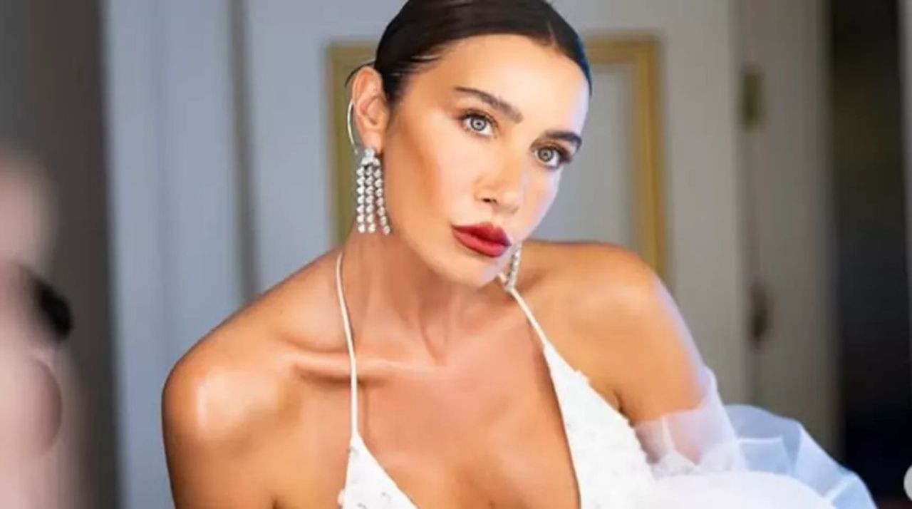 Ünlü Şarkıcı Sıla botoksu abarttı: Tanımakta zorlandık - Resim: 1