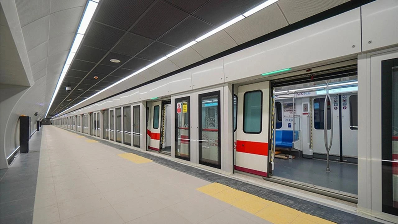 Metro istasyonunda raylara atlayan lise öğrencisi Aylin hayatını kaybetti