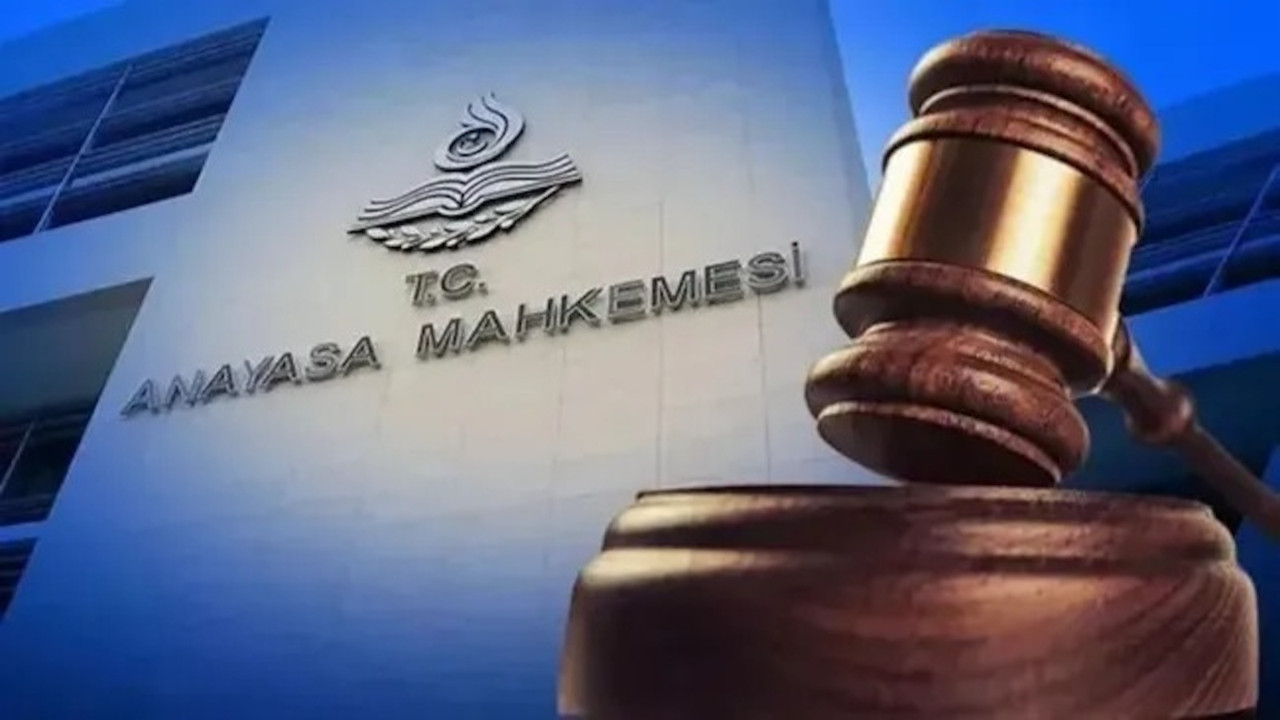 Anayasa Mahkemesi’nden 3 parti hakkında suç duyurusu