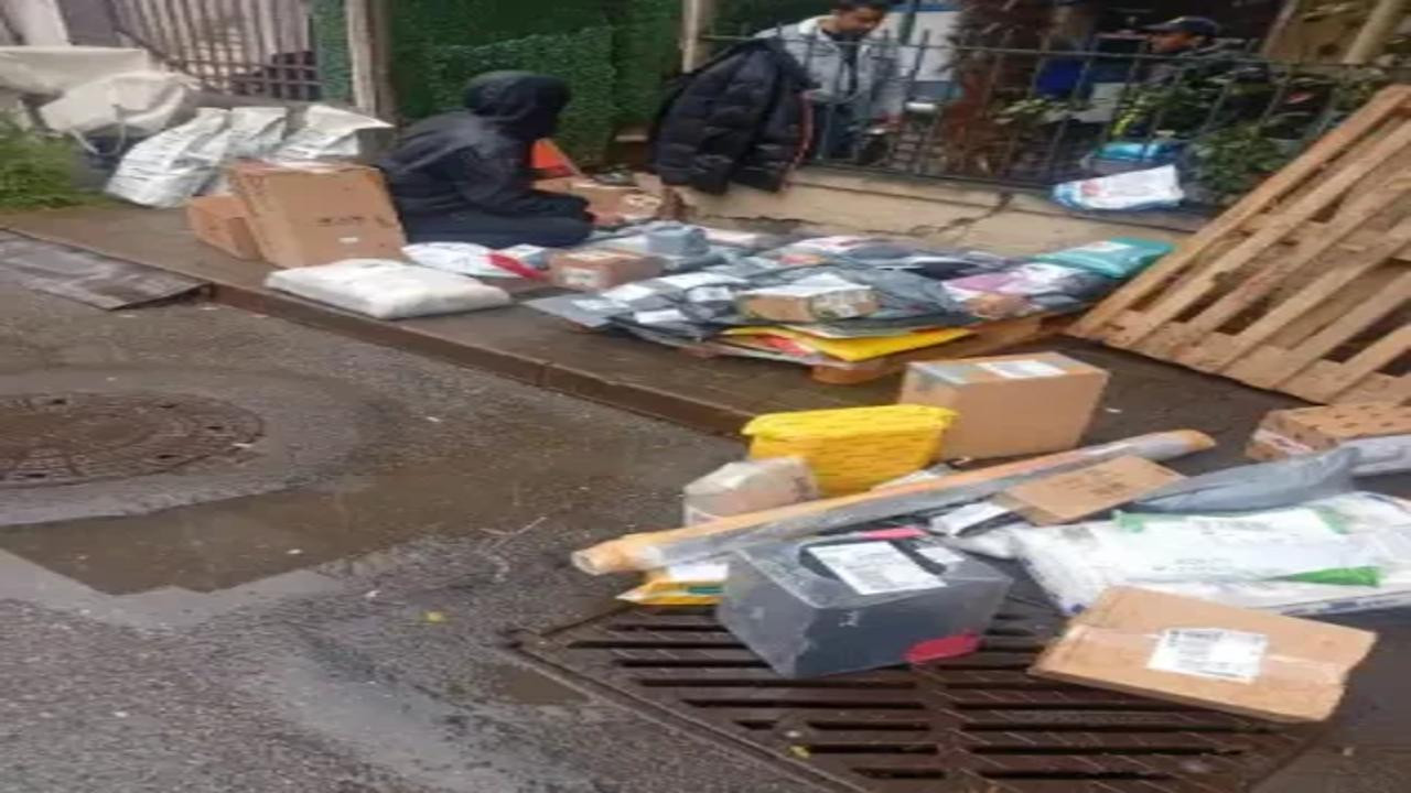 Adalar'da yine araç krizi: Kargo, market. tüp ve su servisi yapılamıyor, engelliler de zorda