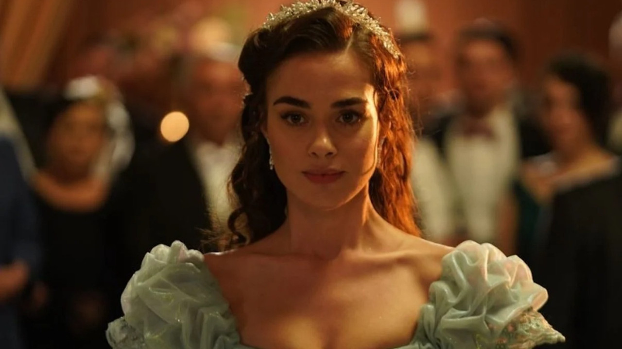 Bensu Soral: Diz çökünce dans ediyoruz sandım