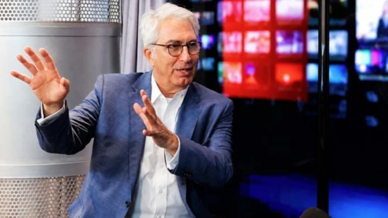 Yaya geçidinde scooter çarptı! Gazeteci Murat Yetkin’in ayağı kırıldı