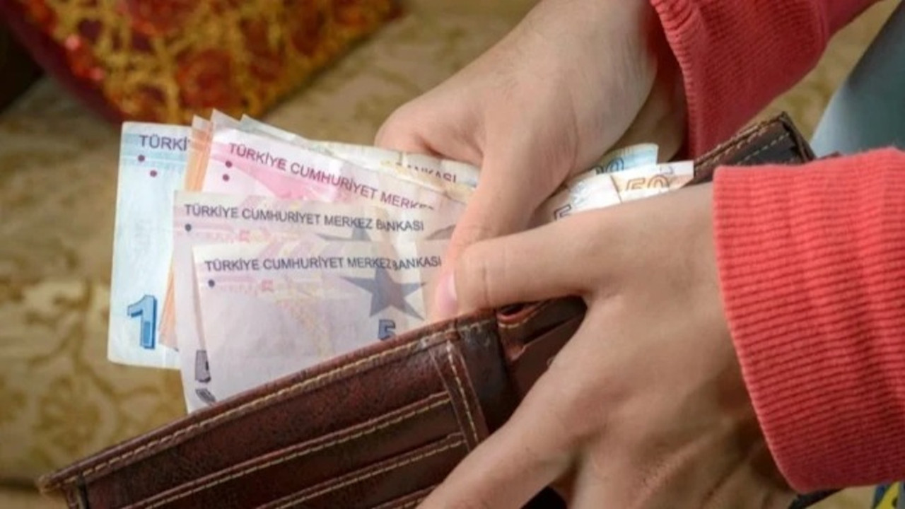 Yeni banknotlar bugün tedavüle girdi: 50 TL ve 5 TL’de imza değişikliği