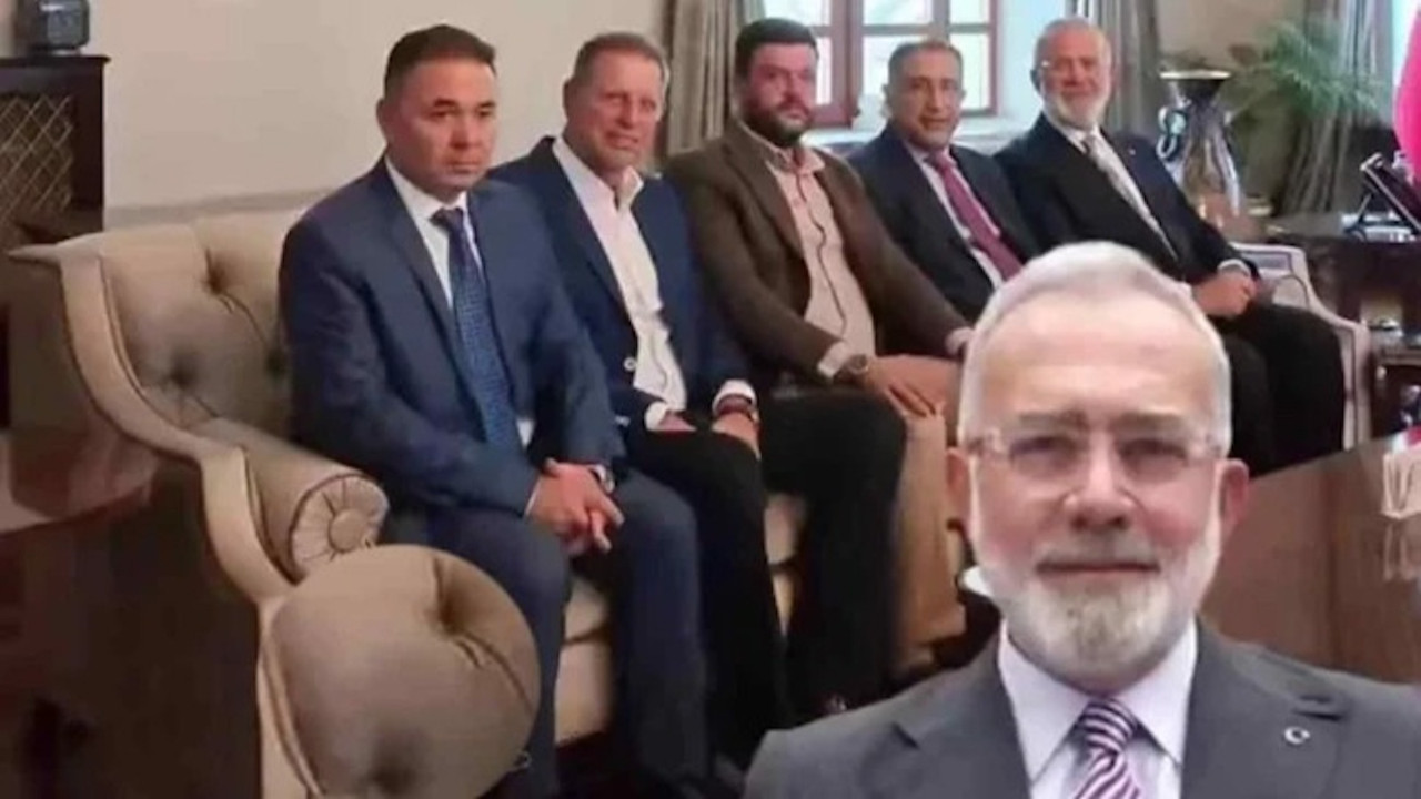 AK Partili Bahadır Yenişehirlioğlu’ndan muhabire iltifat: Size bakmamak mümkün değil