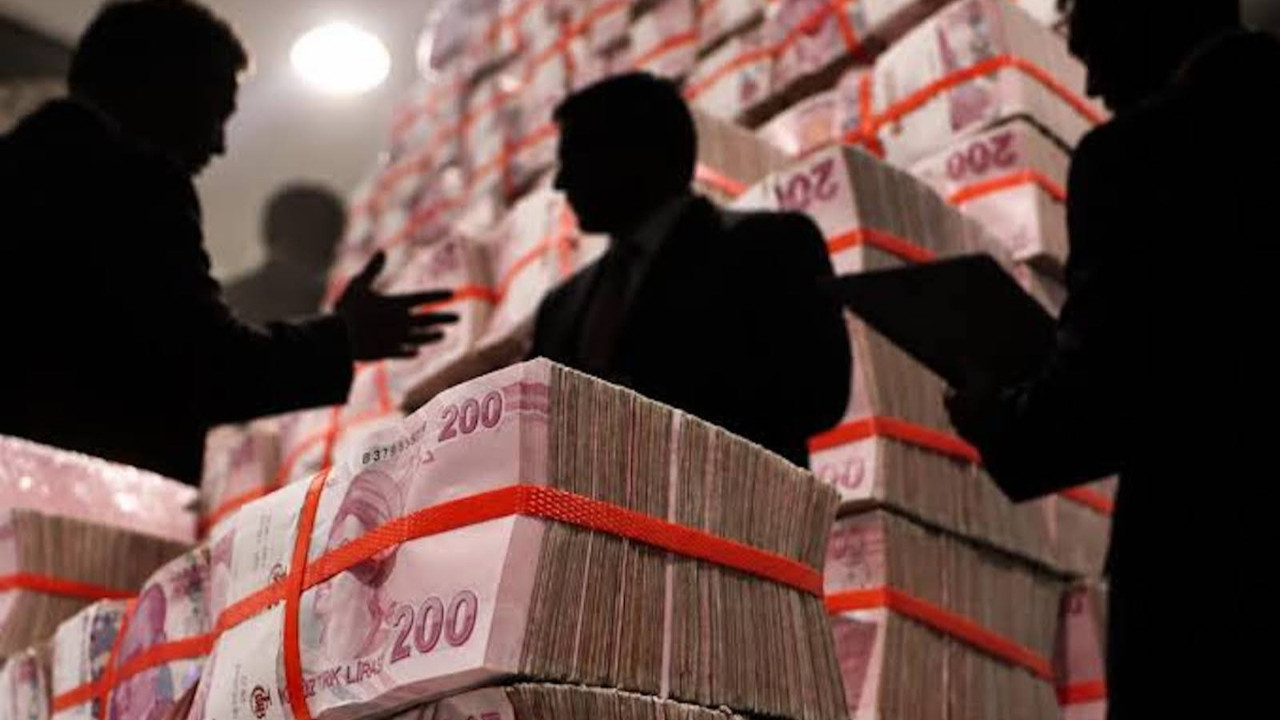 AKP'den fon skandalında isimleri açıklamama gerekçesi: Lekelenmeme hakkı